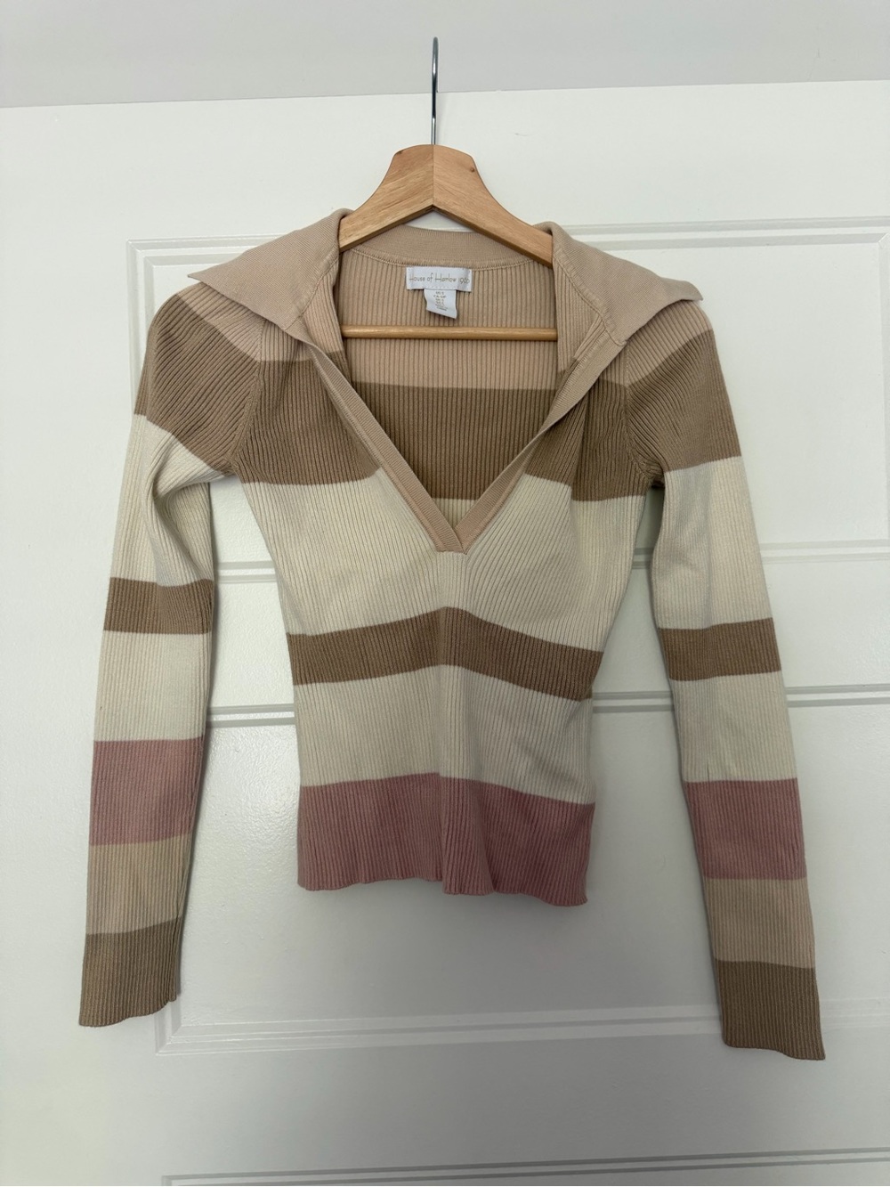 House of Harlow 1960 Striped V-Neck Hooded Sweater - Cream, Beige & Dusty Pink